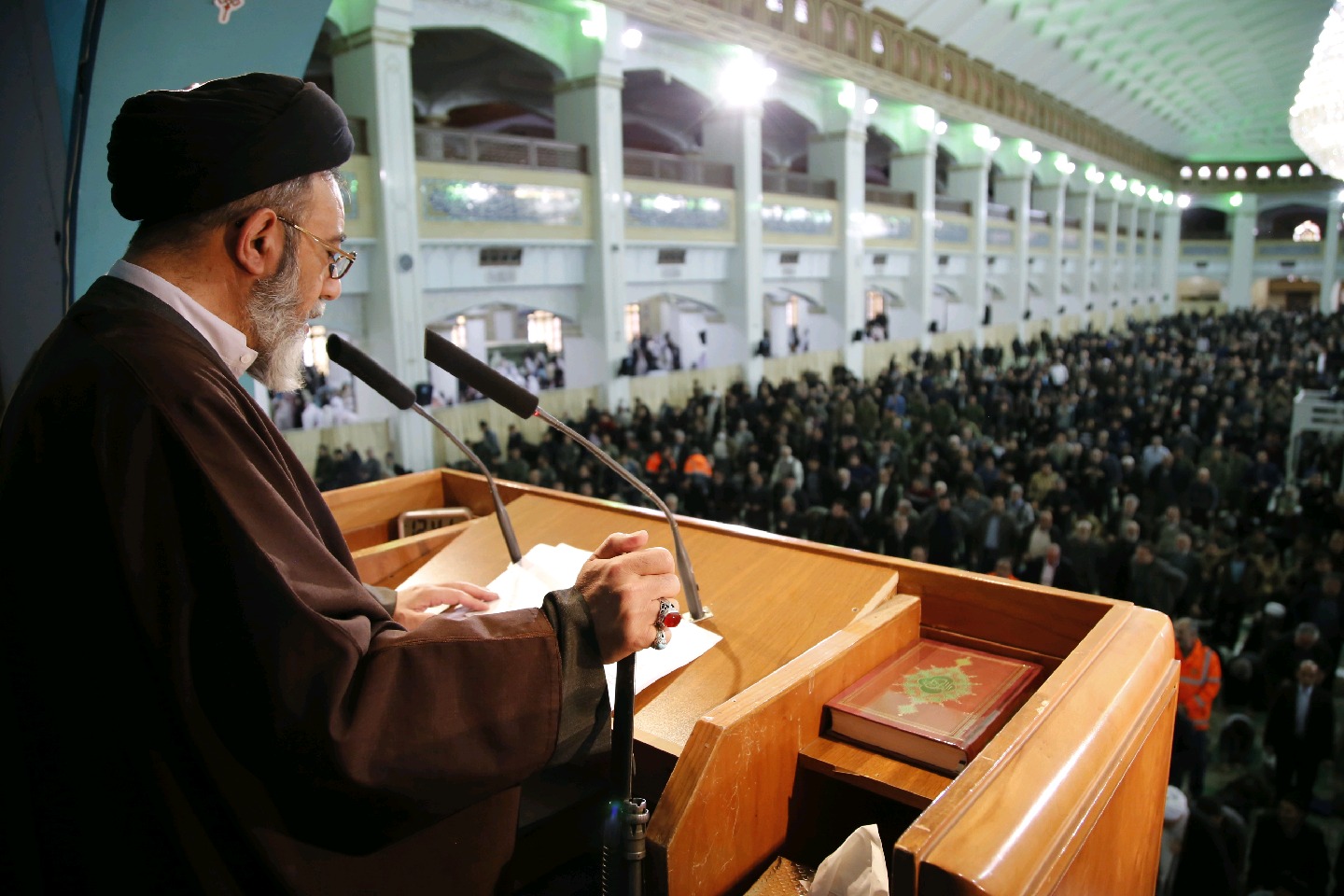 نماز جمعه تبریز برگزار نمی شود