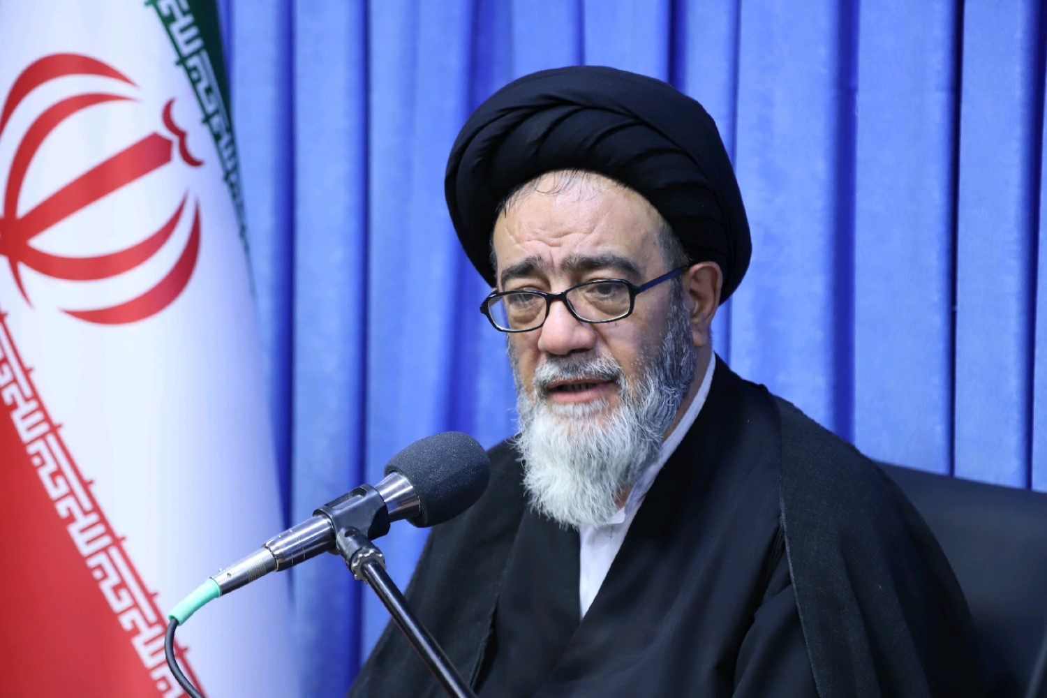 امام خمینی(ره)افکار مسلمانان جهان را بیدار کرد