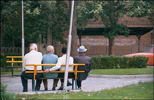 پدیده‌ی سالمندی جمعیت در ایران/ ۱۰۰ هزار سالمند در نوبت پذیرش مراکز بهزیستی