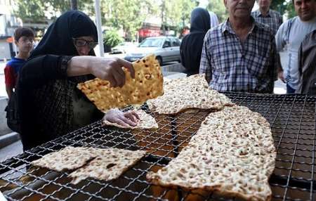 فقط برای چند قرص نان خالی!