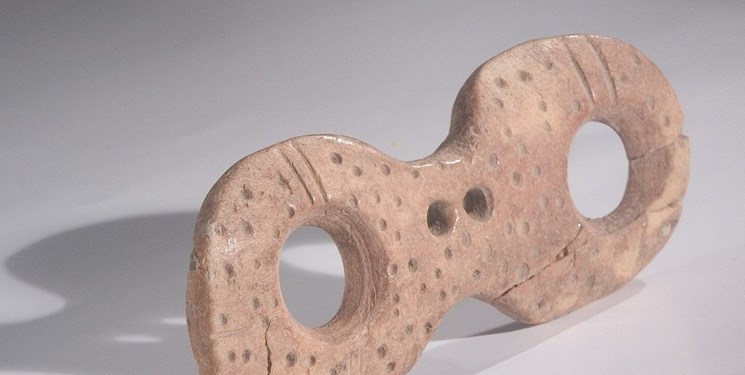 کشف عینک استخوانی متعلق به هزاره چهارم قبل میلاد در خسروشهر