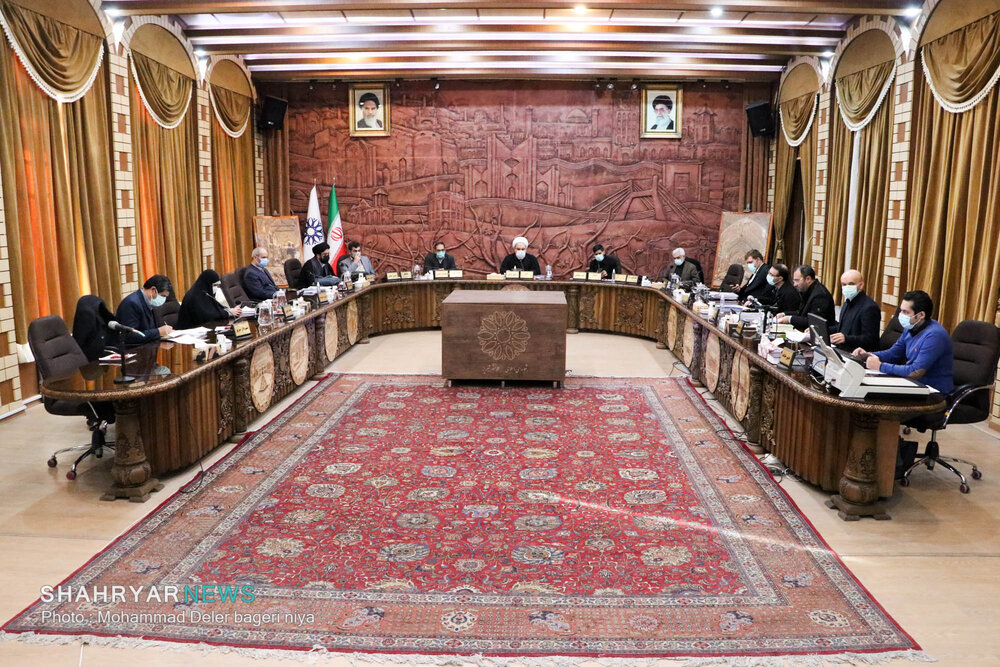 عدد سیزده و شورای شهر تب نریز