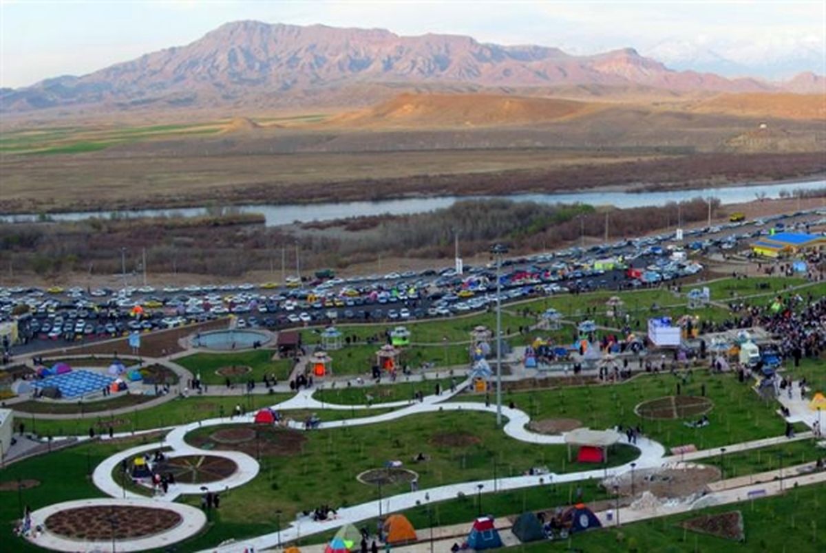 ۲.۵ میلیون گردشگر نوروزی از منطقه آزاد ارس دیدن کردند