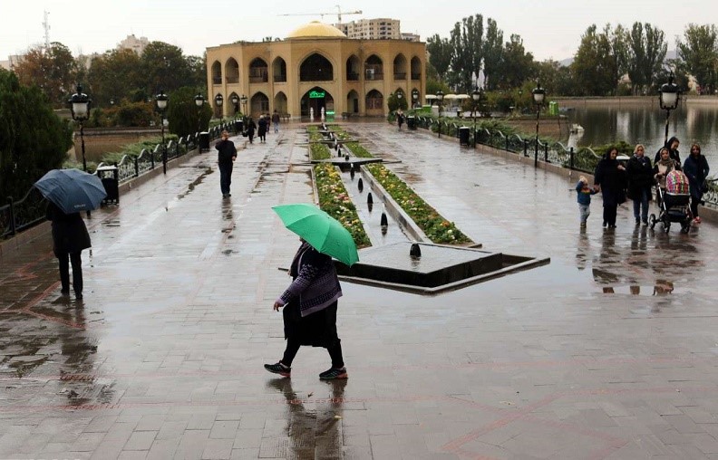 تداوم بارش در آذربایجان‌شرقی موجب سیلابی شدن رودخانه ها می‌شود