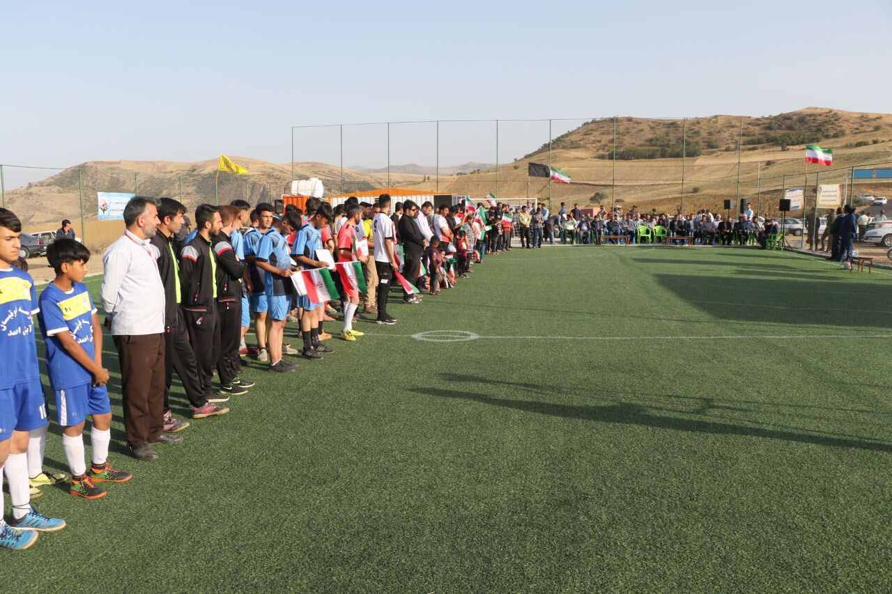 مسابقات مینی فوتبال جام پرچم در آذربایجان‌شرقی آغاز شد