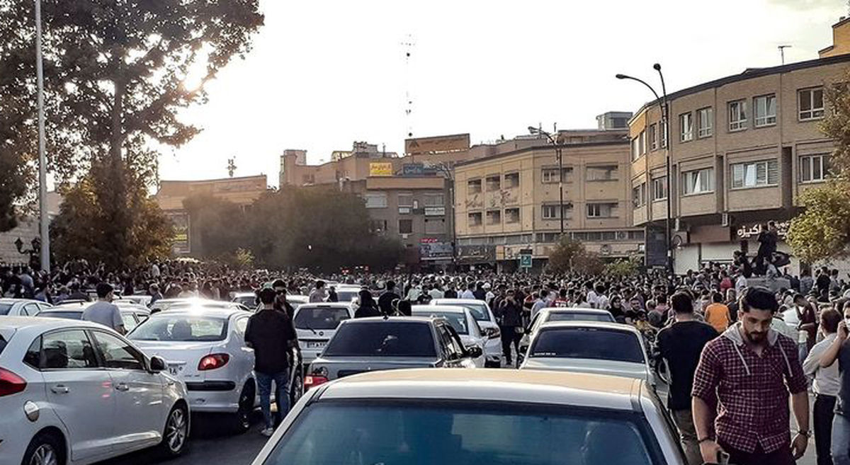 اعتراضات در ایران؛ چرا جامعه بعد از مرگ مهسا امینی عصبانی شد؟