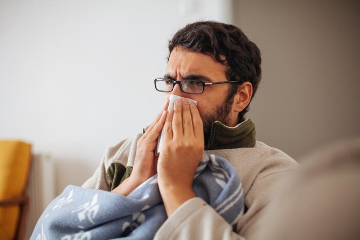 اینفوگرافیک / تفاوت آنفلوآنزا با سرماخوردگی را از روی این نشانه‌ها بشناسید
