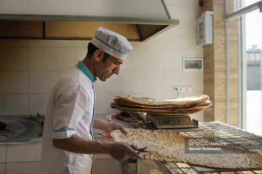 گرانی غیررسمی نان/ خواست نانواها افزایش ۷۰درصدی قیمت هاست!