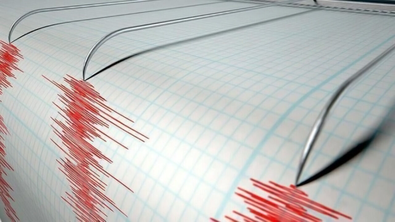زلزله‌ای شدید غرب ترکیه را لرزاند