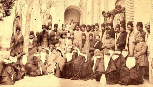 دوره قاجار آغاز برند پوشی ایرانیان!