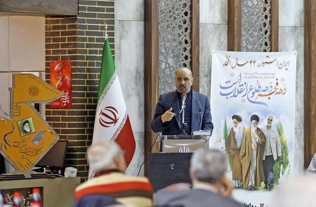 ضرورت تدوین تاریخ شفاهی خاطرات پاسداران کمیته‌های انقلاب اسلامی