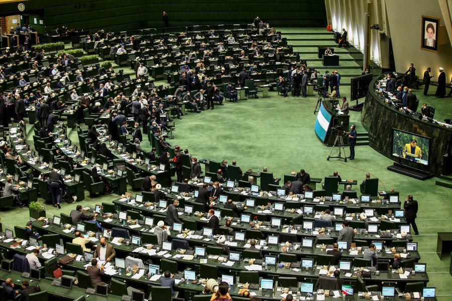 بهارستان مقابل آزادی بیان؛ طرح مجلس برای مجازات اظهارنظر و محدودسازی رسانه‌