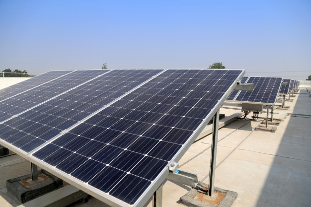 بهره‌برداری از ۲ هزار پنل خورشیدی پنج کیلوواتی در آذربایجان‌شرقی آغاز شد