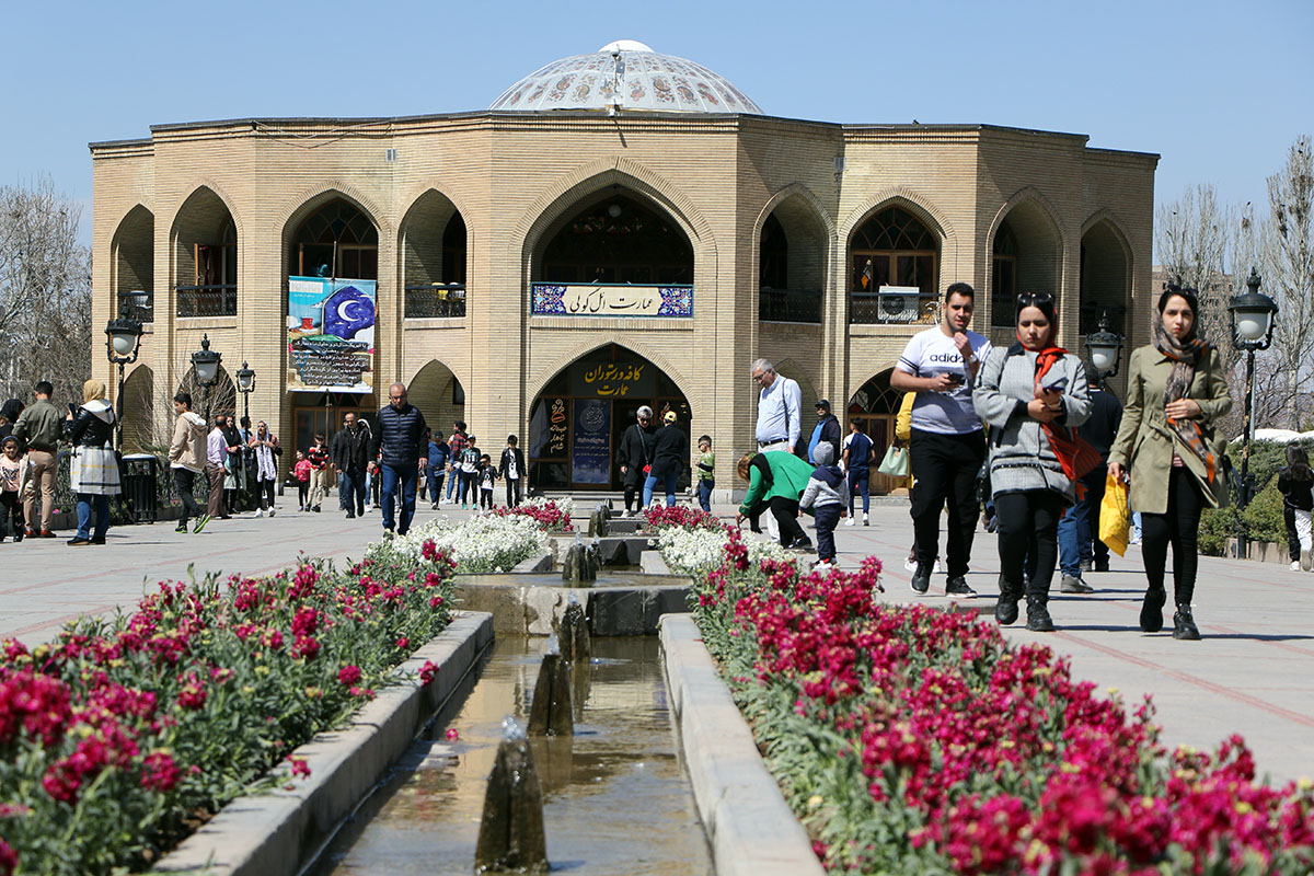 گزارش تصویری/ گردشگران نوروزی در تفرجگاه ائل گلی و عینالی