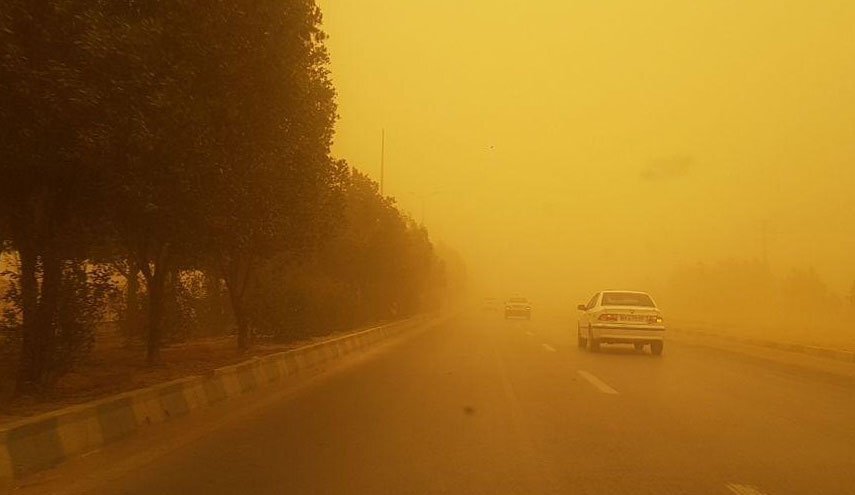 ۳۸ میلیون ایرانی تحت تاثیر پدیده گرد و غبار در خاورمیانه