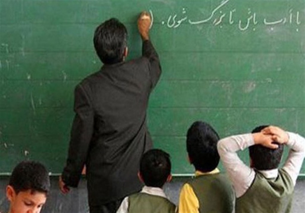 کمبود ۶۰ هزار معلم پرورشی در مدارس کشور