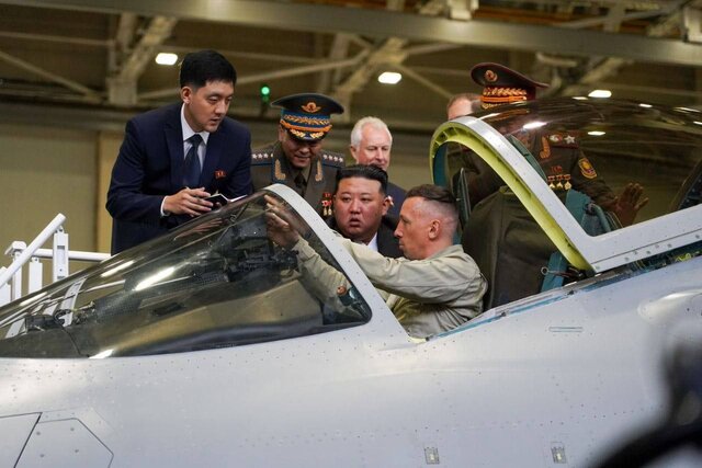 کیم جونگ اون از کارخانه تسلیحات سازی روسیه بازدید کرد