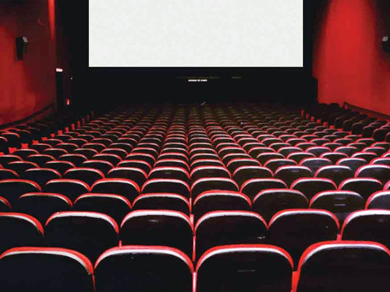 فروش ۵۳ میلیاردی سینماها در شهریور