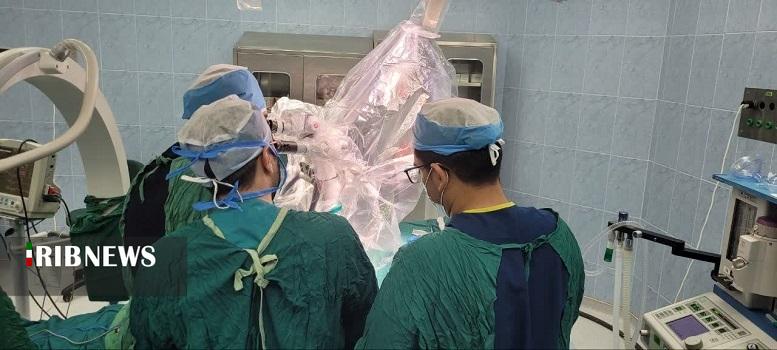 عمل جراحی دیسک گردن با میکروسکوپ پیشرفته در مراغه