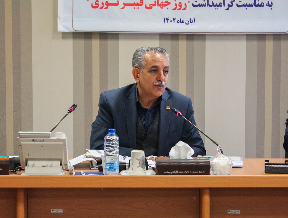 نشست مطبوعاتی مدیر مخابرات آذربایجان‌شرقی به مناسبت گرامیداشت روز جهانی فیبر نوری