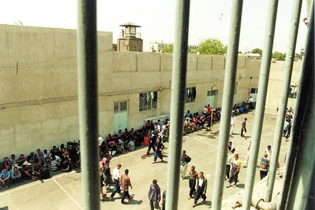 فعالیت ۷۷ واحد تولیدی در زندان تبریز