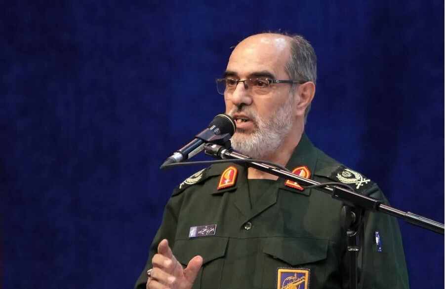دست افراد فرصت‌طلب، از منابع مالی کشور قطع می‌شود