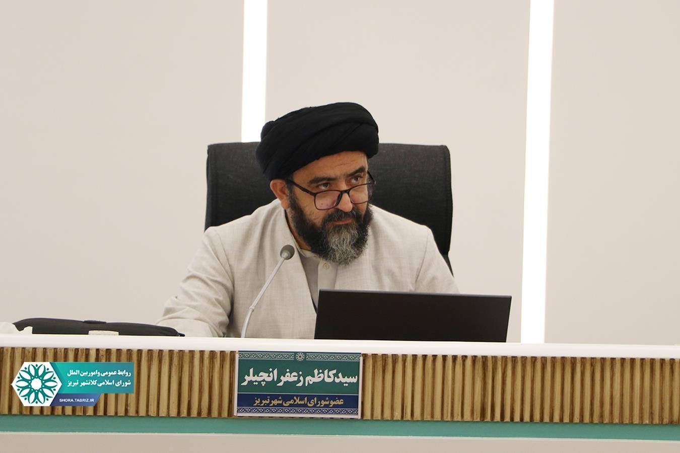از پیشنهاد نام‌گذاری معبری به نام آیت‌الله فاطمی‌نیا تا پیگیری سرنوشت مجسمه «مادر شهید» در تبریز