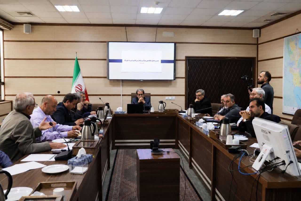 پیام مشروطه باید به نسل جوان منتقل شود