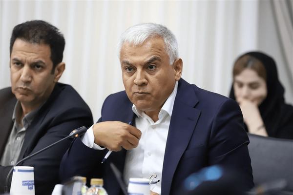 خروج پول از آذربایجان‌شرقی باید متوقف شود