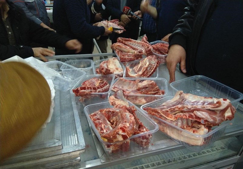 کمبود گوشت در بازار ناشی از سوءمدیریت‌ برخی مسئولان است