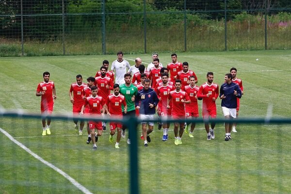 پرسپولیس با ۱۷ بازیکن به مصاف سایپا می‌رود