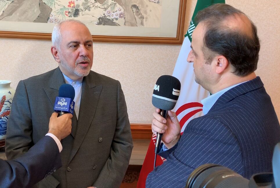 ظریف: دیداری بین رئیس جمهوری ایران و ترامپ قابل تصور نیست