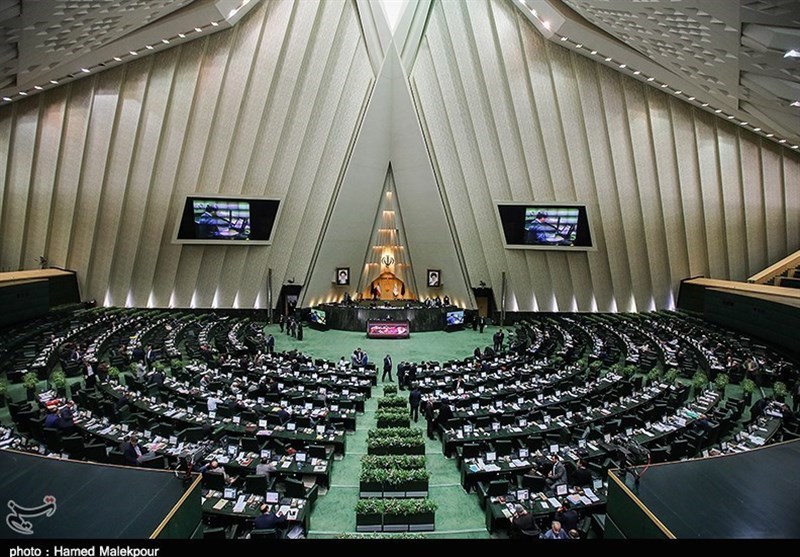 موج ناآرام نمایندگان برای انتقال آب‌خزر