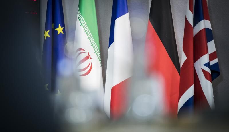 وال استریت ژورنال از عقب نشینی اروپایی‌ها برای ارجاع پرونده ایران به شورای امنیت گفت
